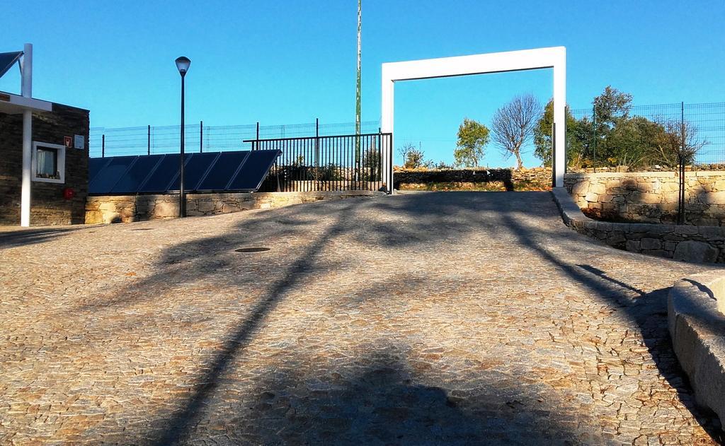 Douro Camping มีรันดา โด โดว์โร ภายนอก รูปภาพ
